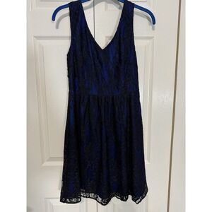Annabella Lace Dress Black With Blue Underneath Size Large